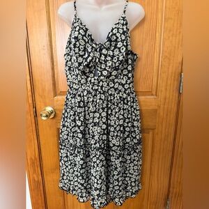 ePretty Black and Cream Textured Dress